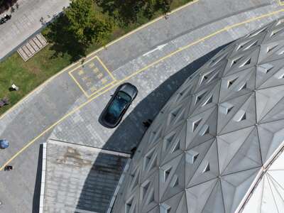 hz/汽车拍摄/几何水岸车场1